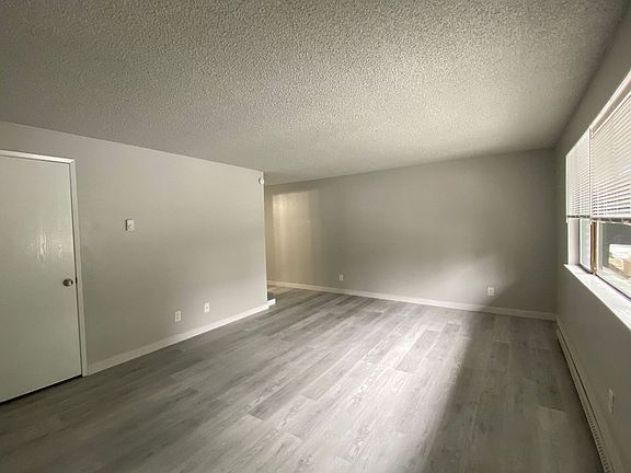 3rd image of 305 Pattison St NE APT 2
