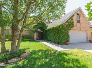 5 Pinecrest Dr, Amarillo, TX 79124