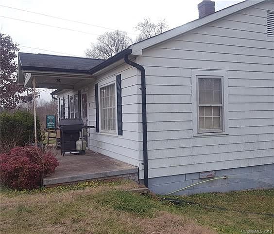 2nd image of 1531 Lower Dallas Hwy