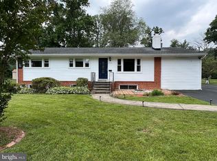 4200 Downing St, Annandale, VA 22003