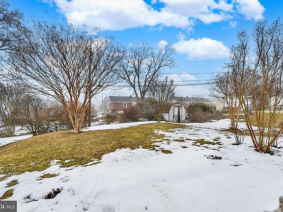 5th image of 2302 Weathervane Rd