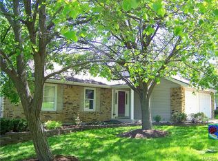 1262 Mautenne Dr, Ballwin, MO 63021