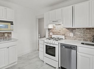 57 Spring St #2, Oyster Bay, NY 11771