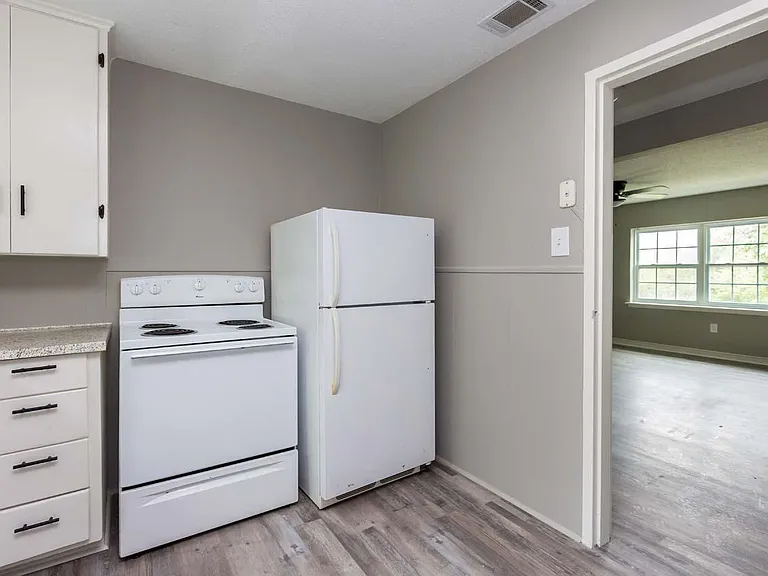700 W M Ave #3 — Photo 8