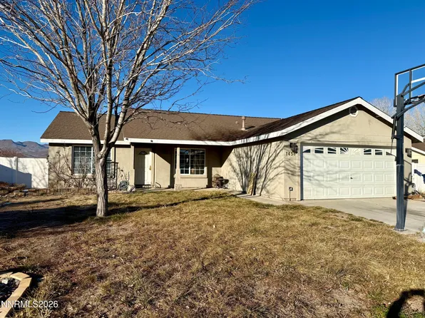 1458 Grey Bluffs Dr, Fernley, NV 89408