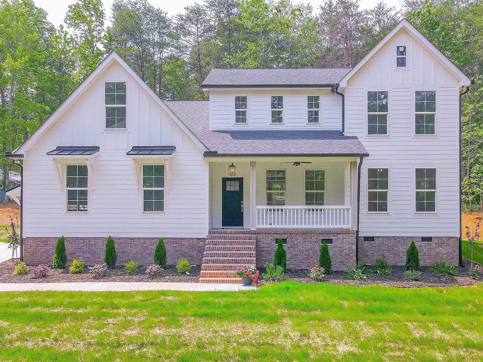 1013 Center Rd, Taylors, SC 29687 Zillow