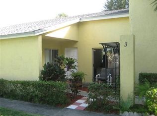 204 Sparrow Dr APT 3, Royal Palm Beach, FL 33411