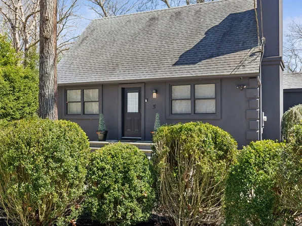 5 16th St, East Hampton, NY 11937