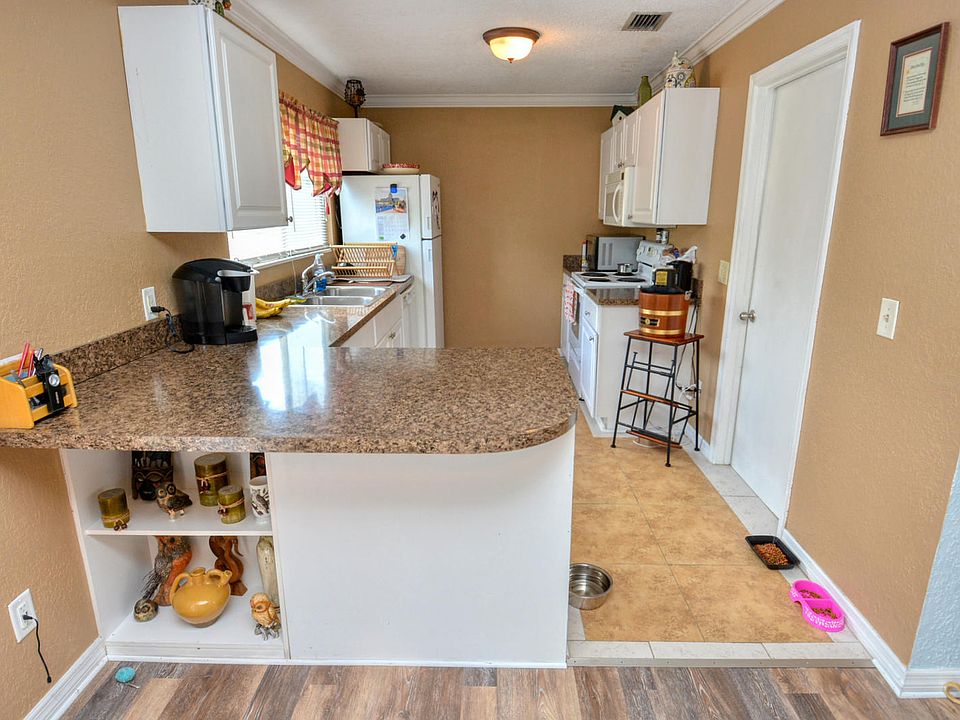 1st image of 2085 SE Heathwood Circle