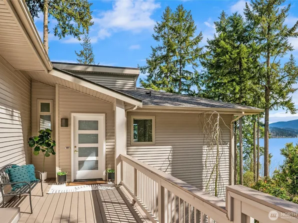 936 170th Place SE, Bellevue, WA 98008