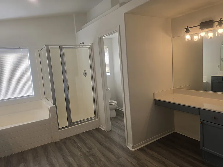 6807 Baby Jade Ct — Photo 13