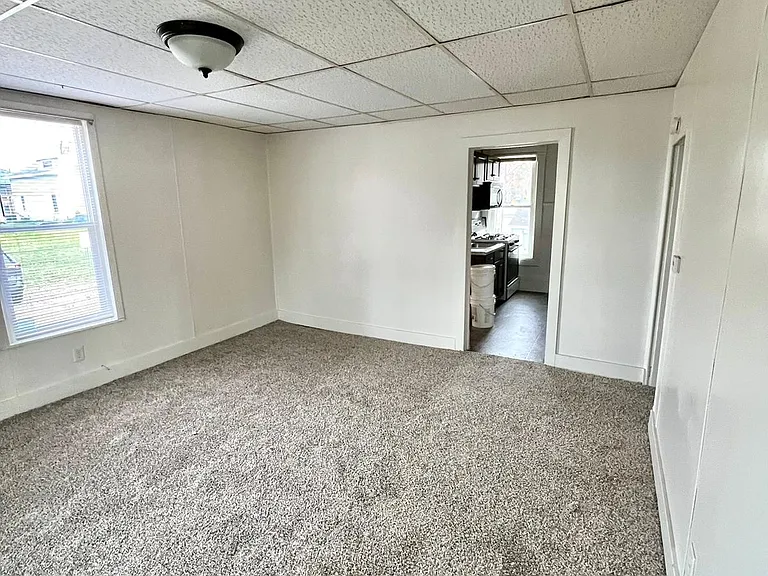 116 S Pine St #2 — Photo 3