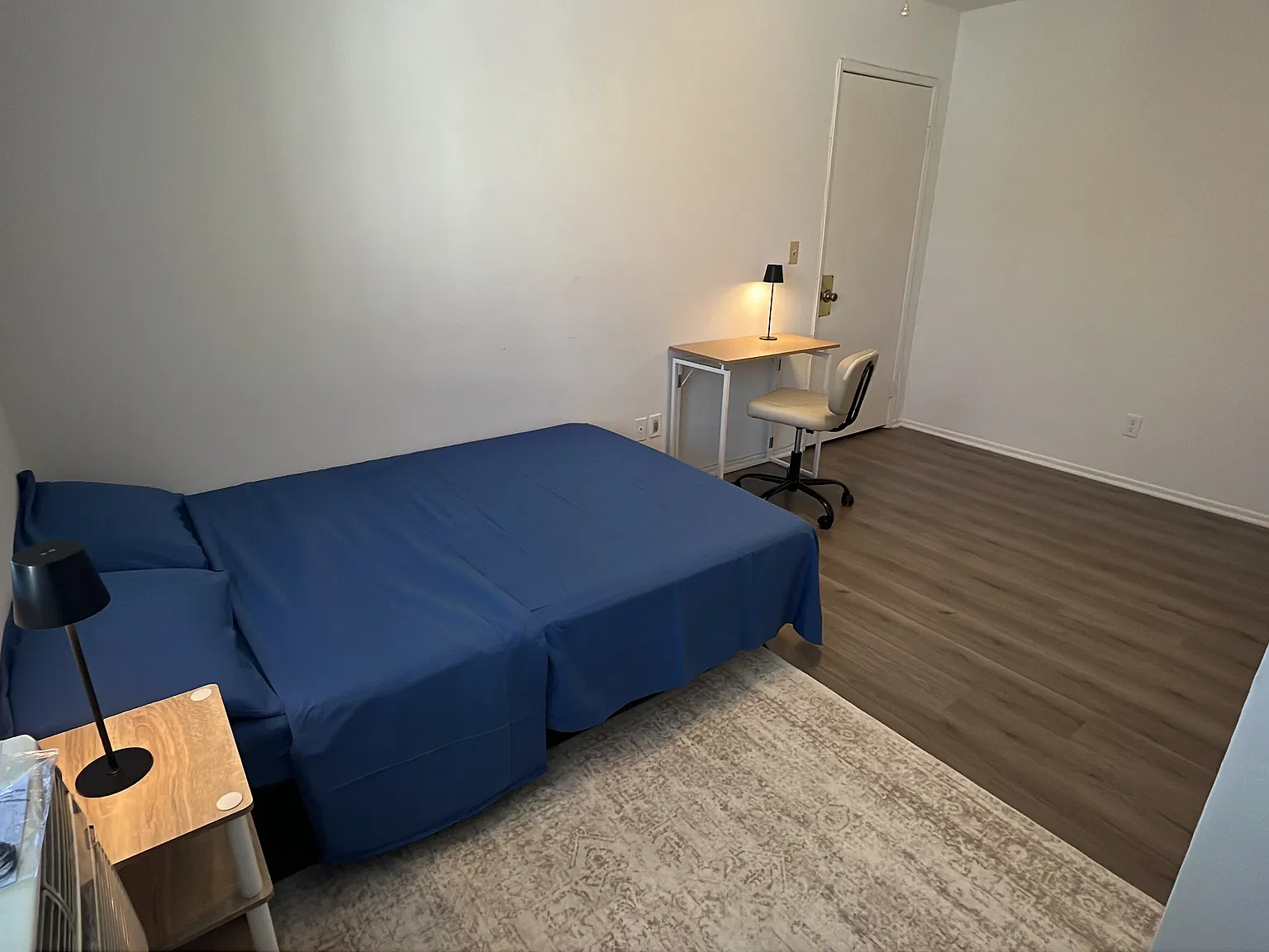 5 bed, 2.5 bath, 1850 sqft, $900 — Photo 4