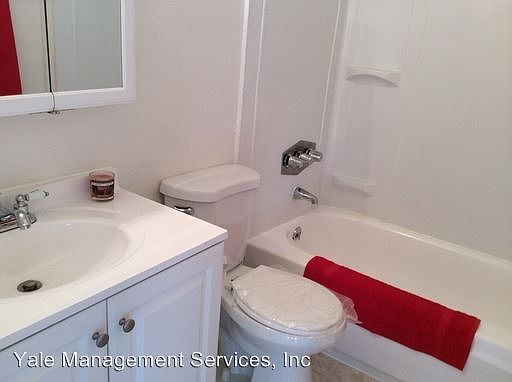 5th image of 8341 Northgate Ave APT 28