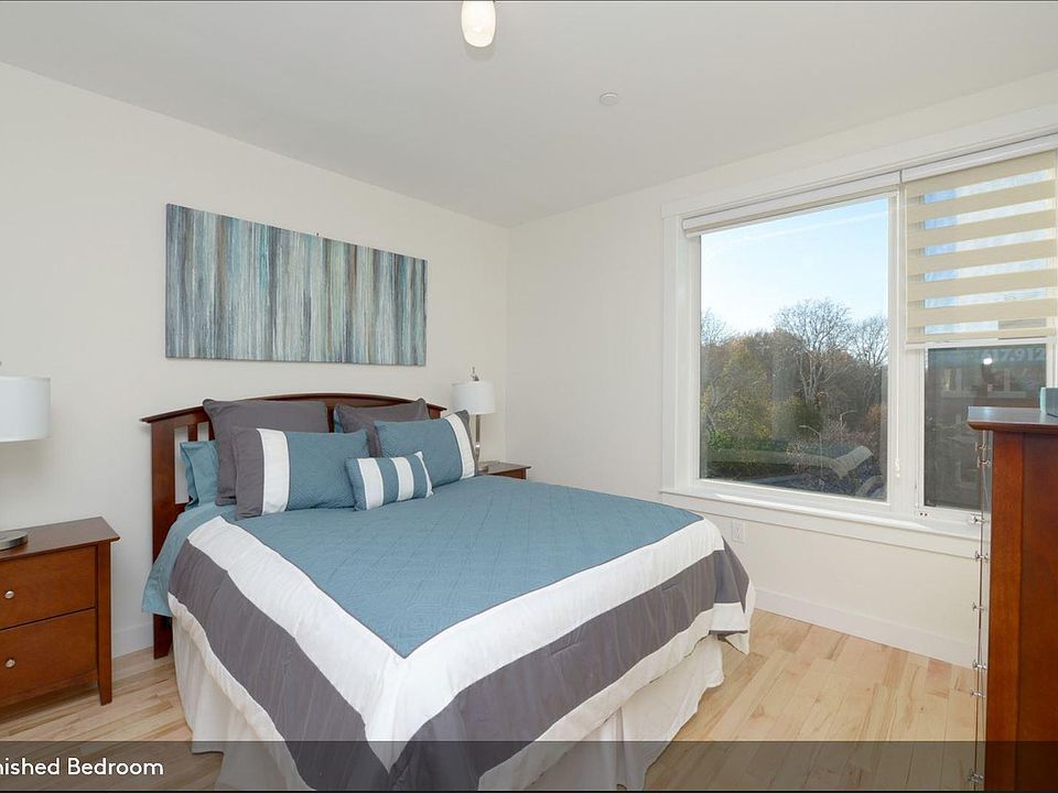 2nd image of 624 Concord Ave #3F