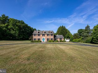 1500 Stratford Ct, Pottstown, PA 19465