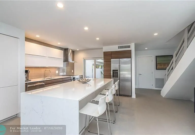 635 Kensington Pl #1 — Photo 4