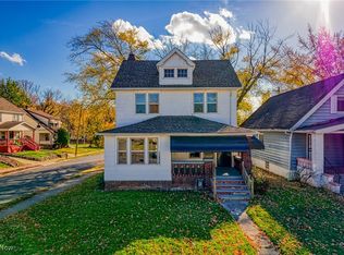 13824 North Dr, Garfield Heights, OH