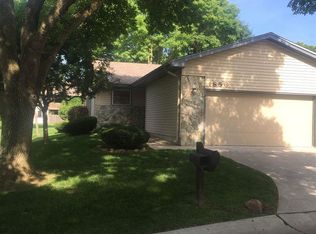 1856 N 94th Plz, Omaha, NE 68114