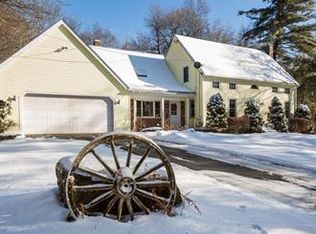33 Brandywine Dr, Belchertown, MA 01007