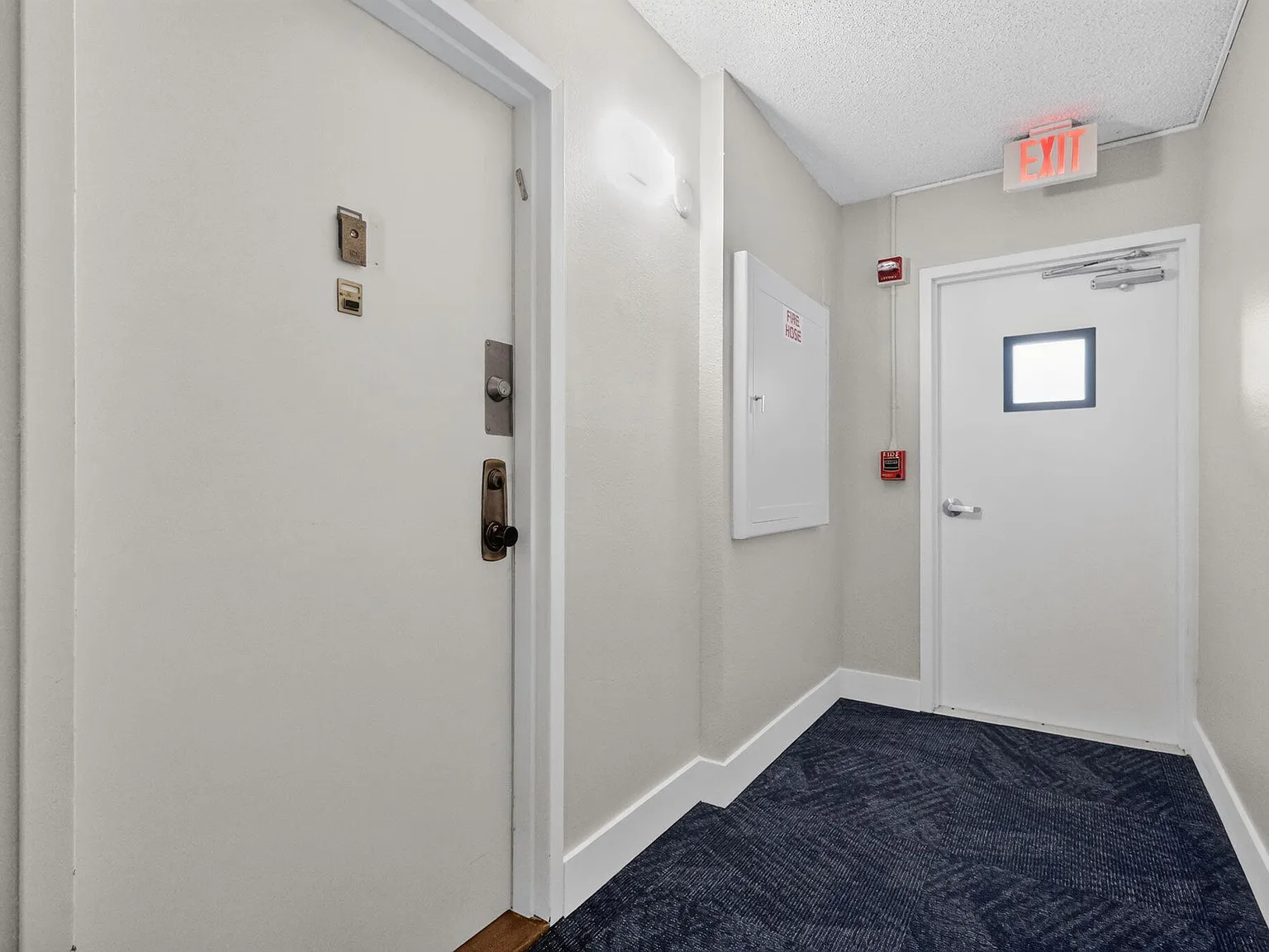 2 bed, 2.0 bath, 1158 sqft, $2,750 — Photo 3