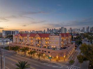 199 SW 12th Ave APT 502B, Miami, FL 33130