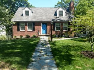 82 Roe Ave, Highland Falls, NY 10928