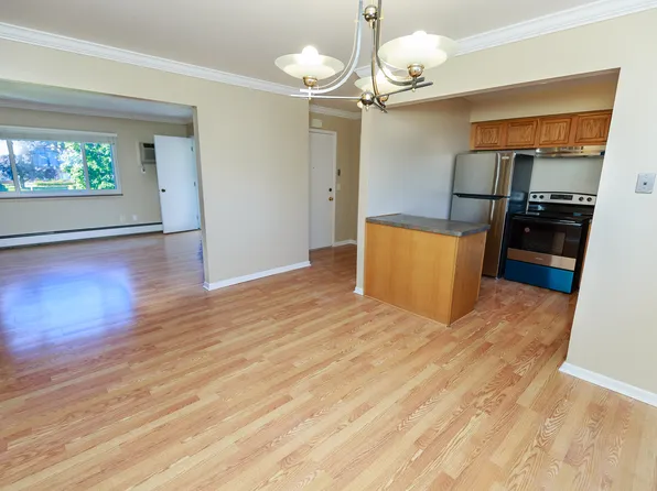 1097 Tienken Ct APT 202, Rochester, MI 48306