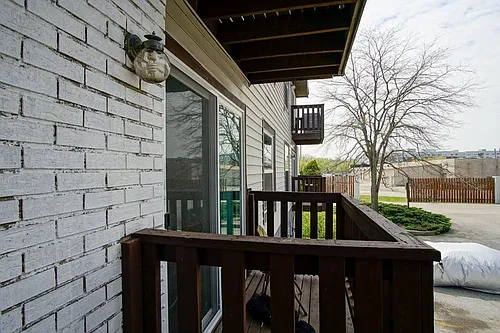 320 Brown St #820 Photo 1