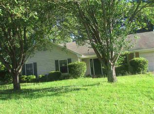 452 Trent Dr, Jackson, MS 39212