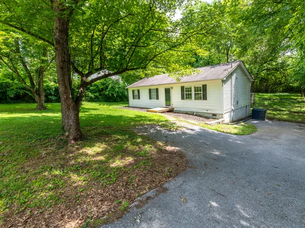 320 Beechwood Dr, Knoxville, TN 37920