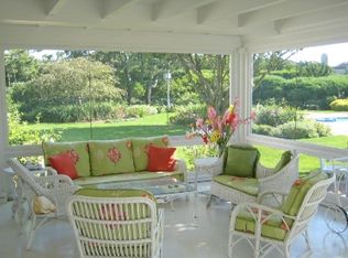 310 Murray Pl, Southampton, NY 11968