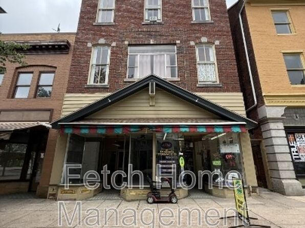 49-51 W Market St #1R