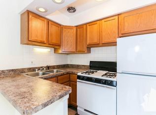 542 W Roscoe St #488, Chicago, IL 60657