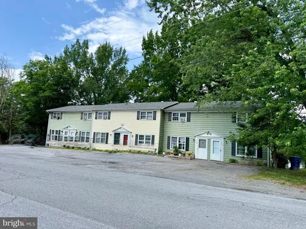 1206 Massanutten Ave, Front Royal, VA 22630