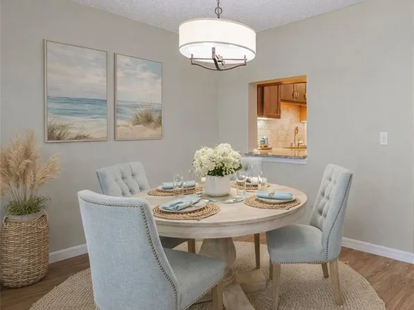 464 Grove Isle Circle, Vero Beach, FL 32962