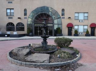 111 Mulberry St APT 6D, Newark, NJ
