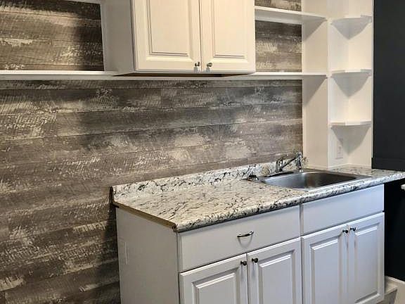 5th image of 2134 Ross Ave Unit 3