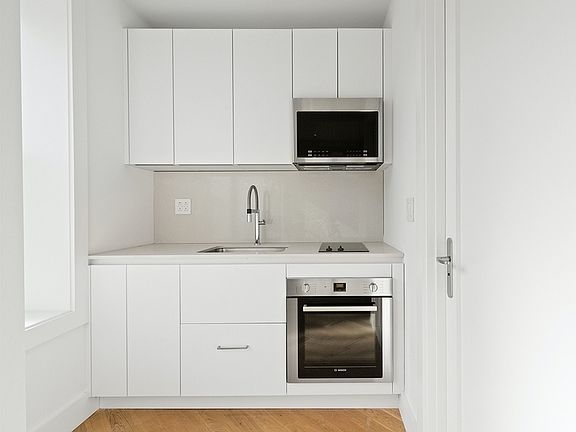 3rd image of 1274 5th Ave #608A