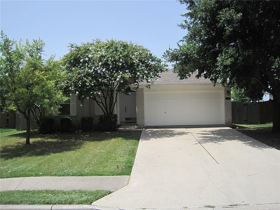 1st image of 606 Stewart Dr