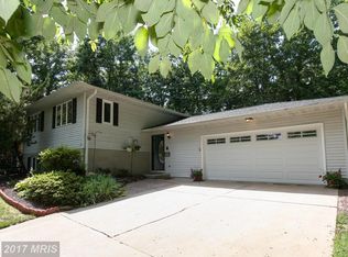 24 Crestmont Dr, Aberdeen, MD 21001