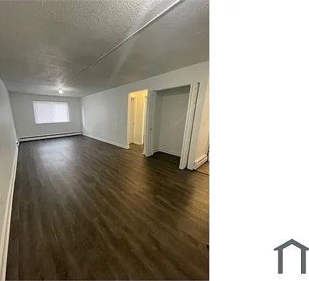 83 Harvey Pl — Photo 5