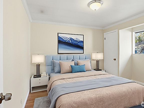 4th image of 4721 26th Avenue SW