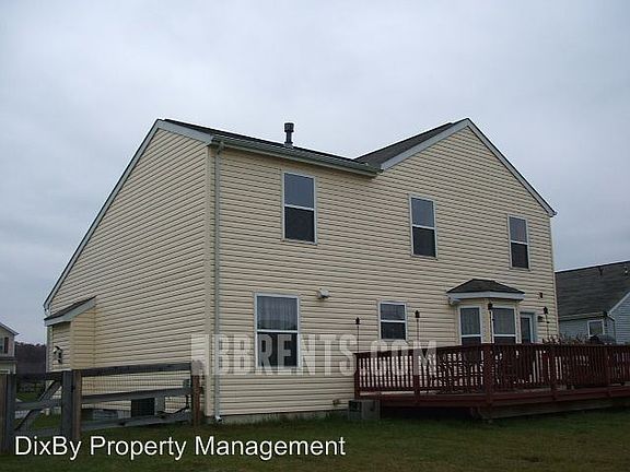 2nd image of 7561 Hyatts Ln