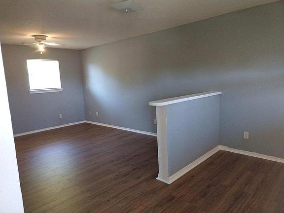 4th image of 1976 Quality Blvd APT 17