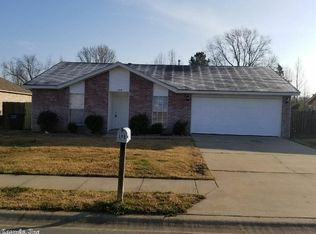 108 Meadows Dr, Jacksonville, AR 72076