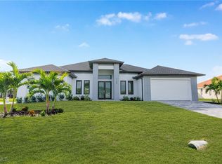 2100 SW 26th St, Cape Coral, FL 33914