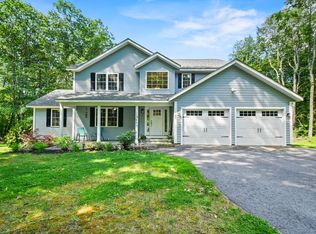 294 Petersham Rd, Phillipston, MA 01331