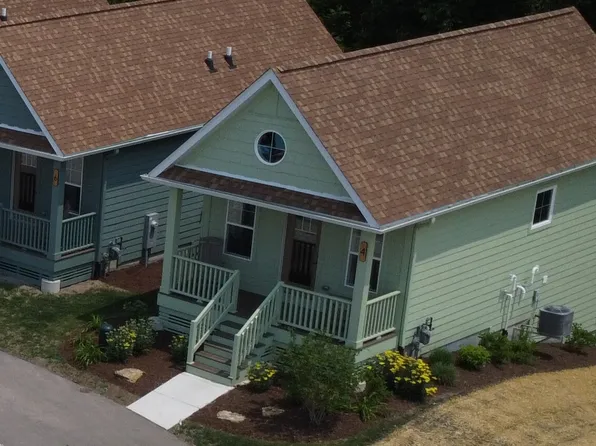 100 Great Loop Dr #4, Ottawa, IL 61350