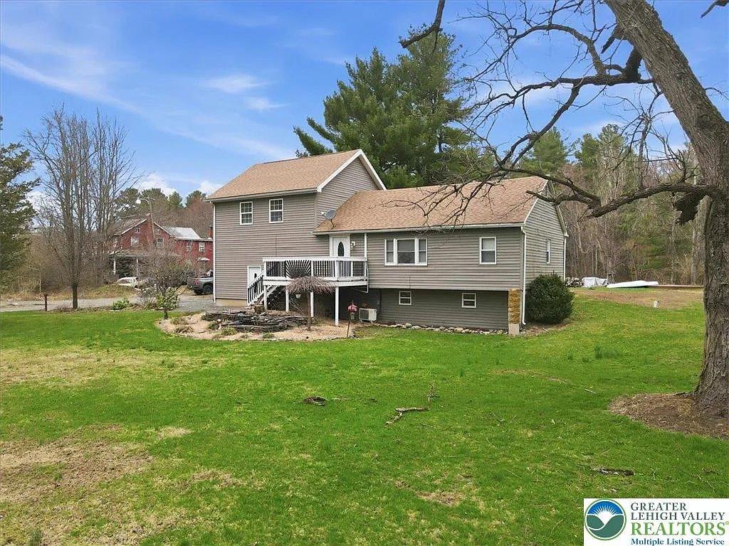 1544 County Park Rd photo 1